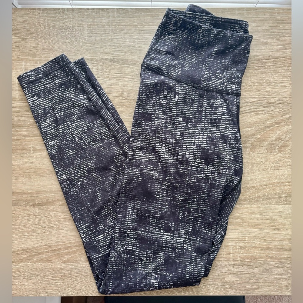SOC leggings